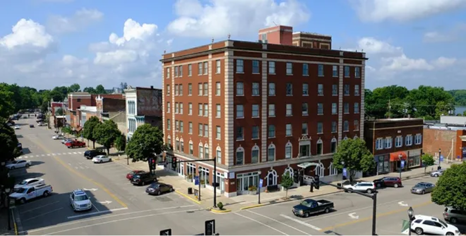 You are currently viewing Study recommends converting a Henderson building into a boutique hotel