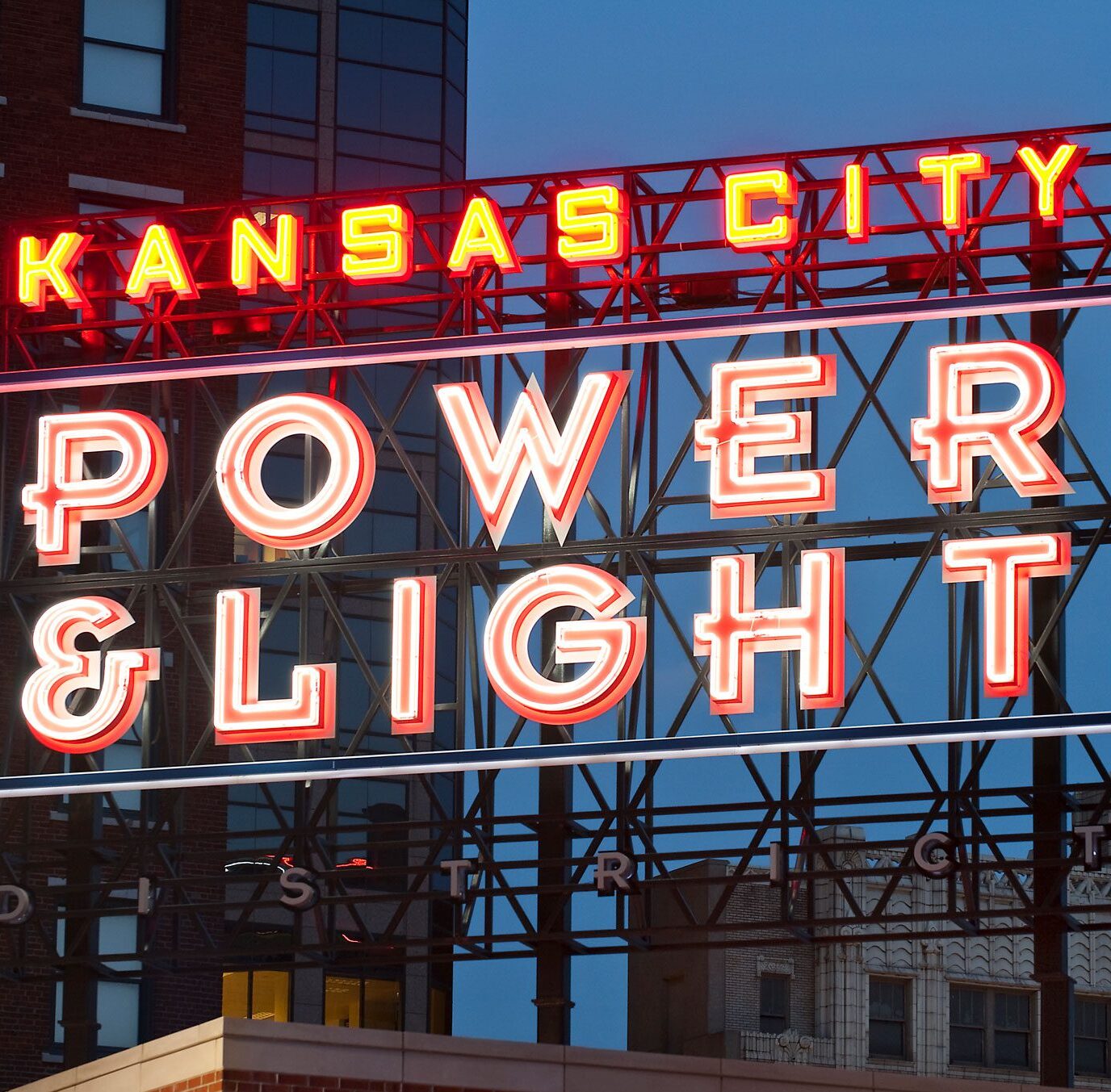 Highlighted as one of the most successful examples of mixed-use areas, Kansas City Power & Light provides a dining, shopping, office, and entertainment district in Downtown Kansas City, Missouri.